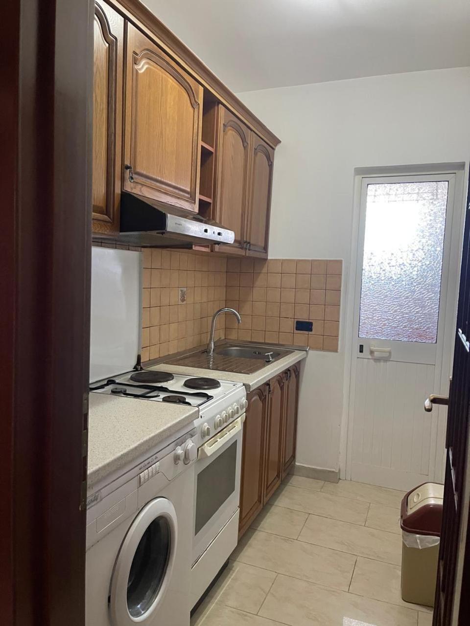Toptani Center Apartment Tirana Exteriör bild